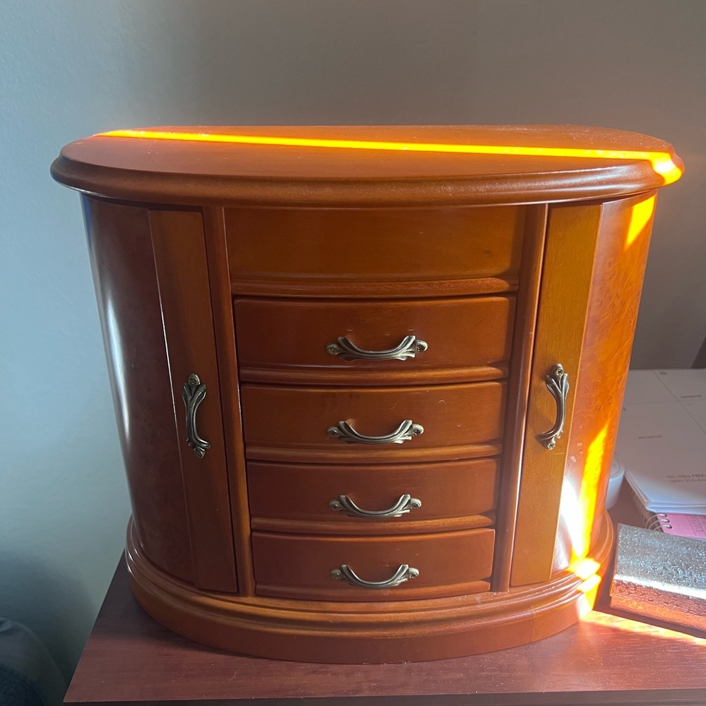 Jewelry Box